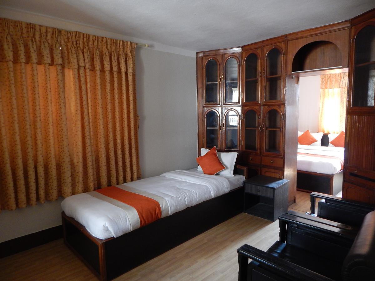 Hotel Giramondo Катманду Екстер'єр фото