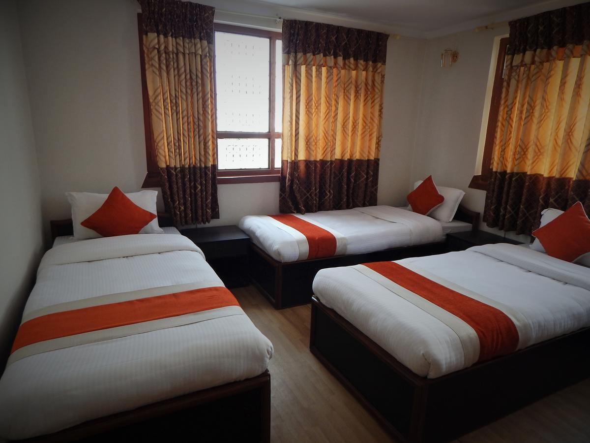 Hotel Giramondo Катманду Екстер'єр фото